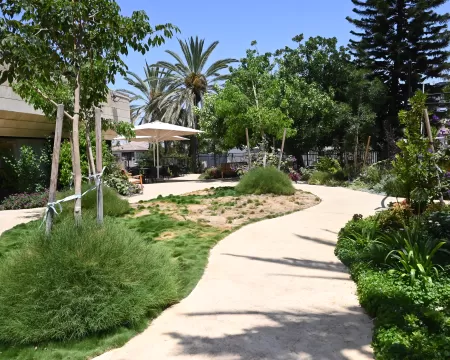 בית אבות  ברמת השרון - יקירי השרון